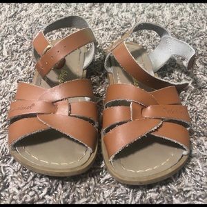 Salt Water by Hoy The Original Leather Sandals (Youth)